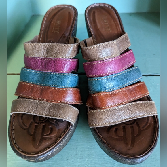 Born Slip On Rainbow Wedges, Sandals, Size 9 - Picture 7 of 7